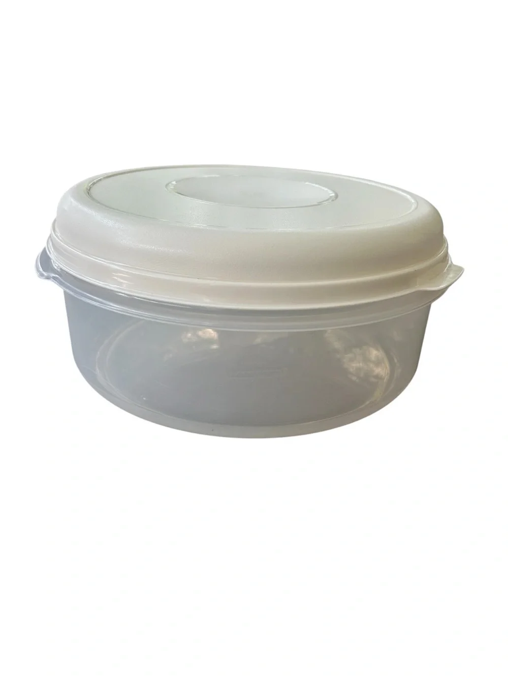 Rubbermaid Servin' Saver #5 Large Round Storage Container 22 Cup Almond Lid